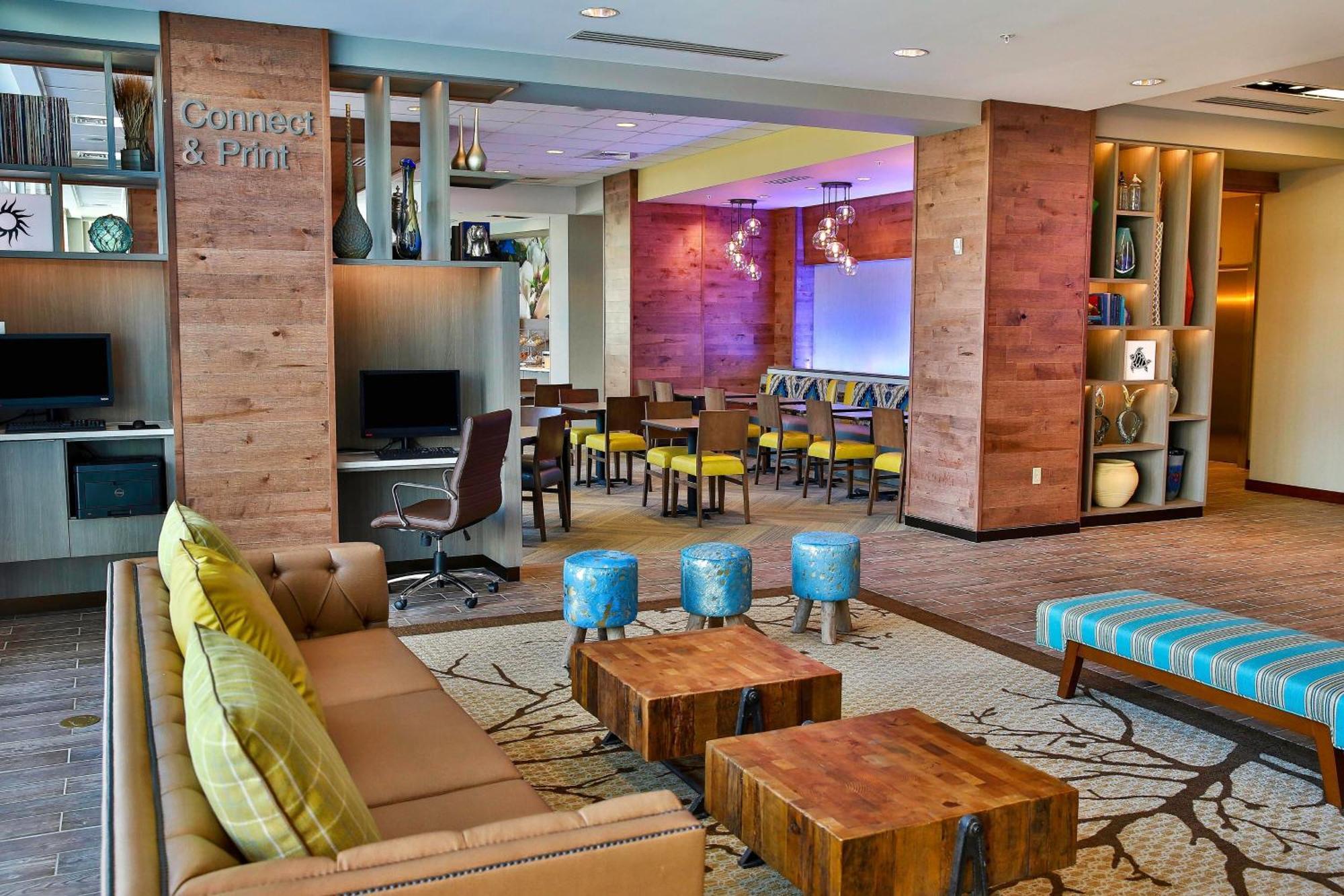 Fairfield & By Marriott Midtown Hotel