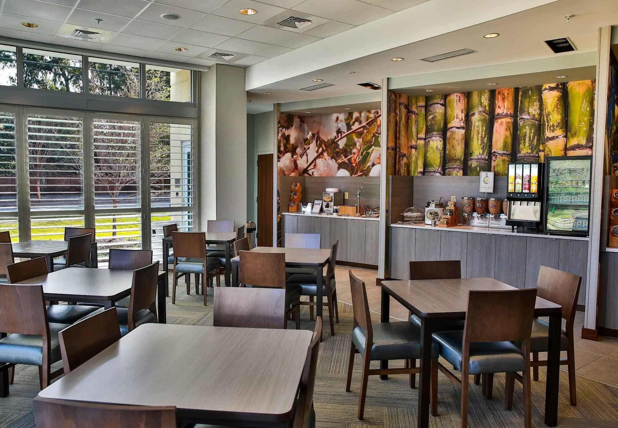 Fairfield & By Marriott Midtown Savannah